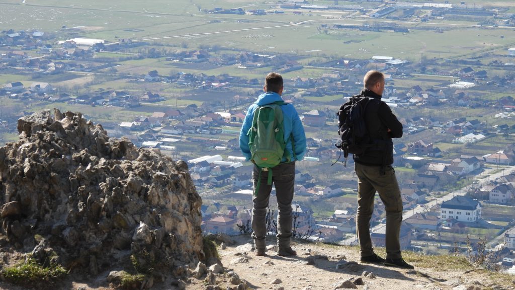 Aradi-hegyalja – Borúra derű Világostól Ménesig