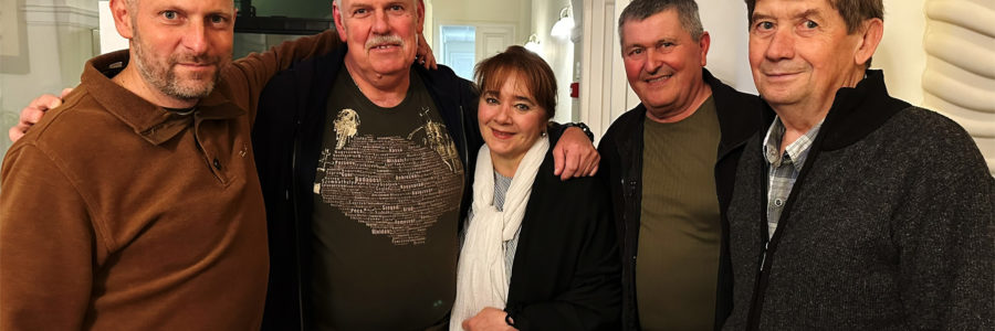 „Uram, nem látta Magyarországot?” Sikeres jótékonysági est Pomázon!