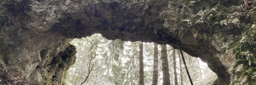 Nagyselmeci-sziklakapu
