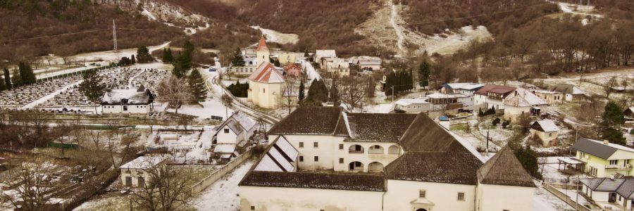 Divékújfalu