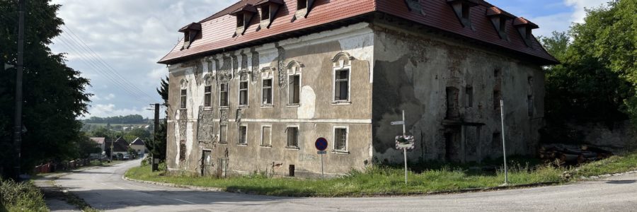 Trencsénmitta