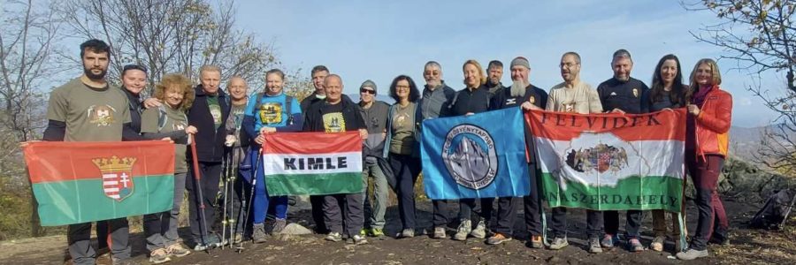 Őszi Hazajáró túra Strahl Zoltán emléktúra